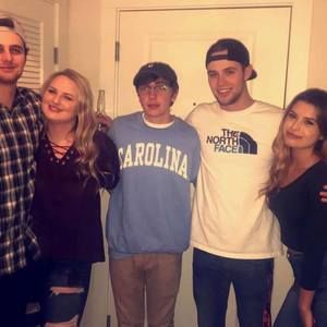 Meet your Posher, Ty